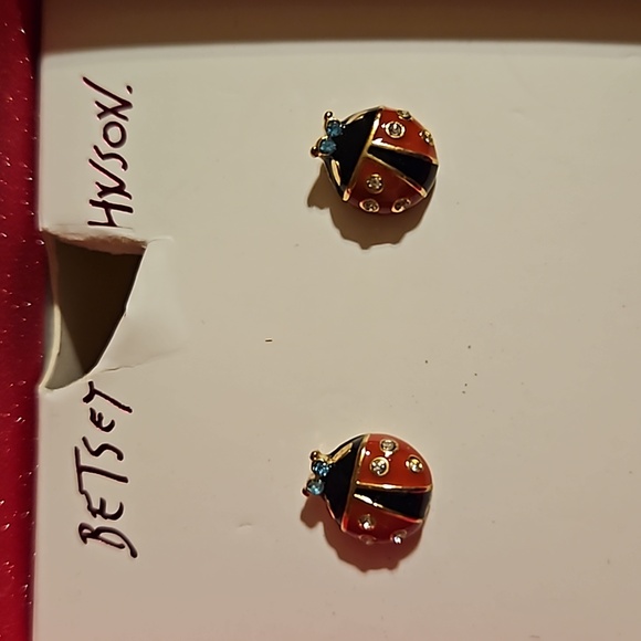 Betsey Johnson Lady Bug 🐞 Pierced Earrings - Picture 2 of 3